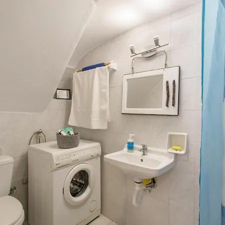 Апартаменты Traditional Науса