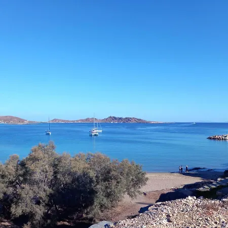 Traditional * Naousa (Paros)